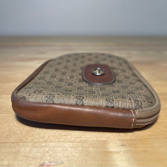 Vintage, 70s Gucci Micro GG monogram canvas pouch - Picture 2 of 12